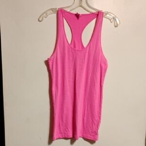 💗 Pink Victoria’s Secret Racerback Tank Top 💗